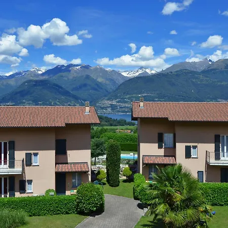 Semesterbostad Iris *