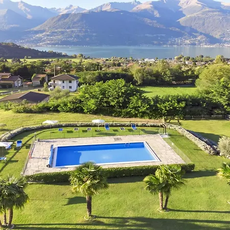 Iris Holiday home