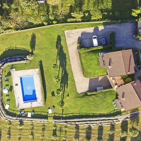 Iris Prázdninový dům